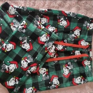 Peanuts Green and Red Snoopy Pajama Set